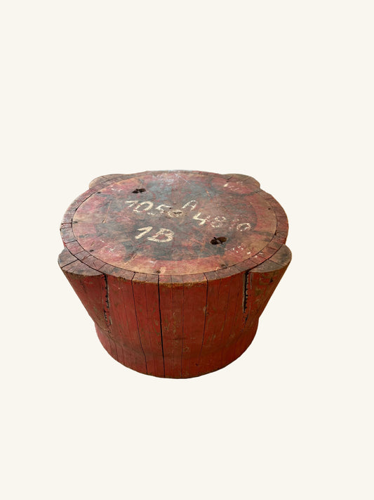 Repurposed Foundry Pedestal