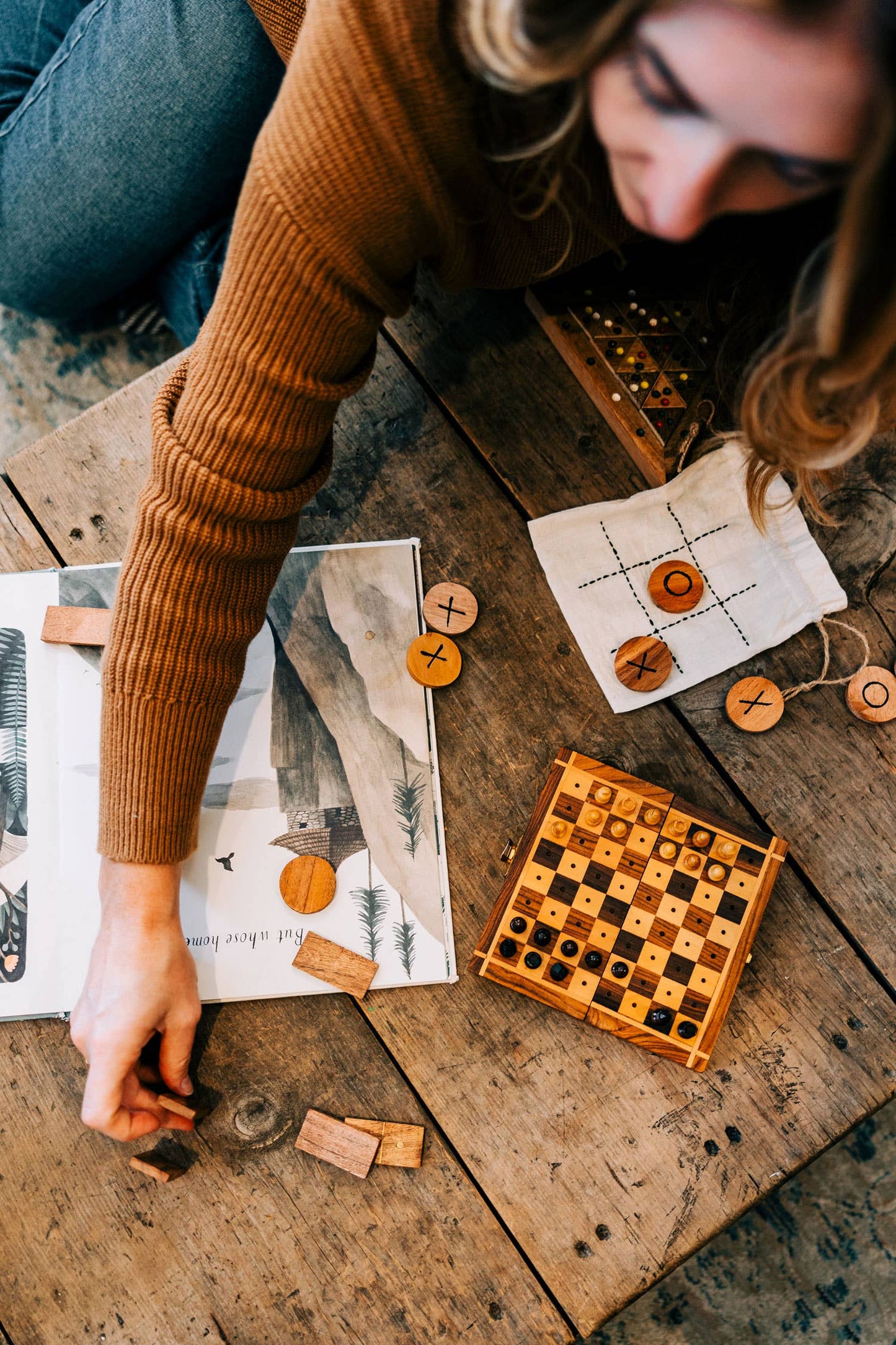Shesham Travel Chess Set