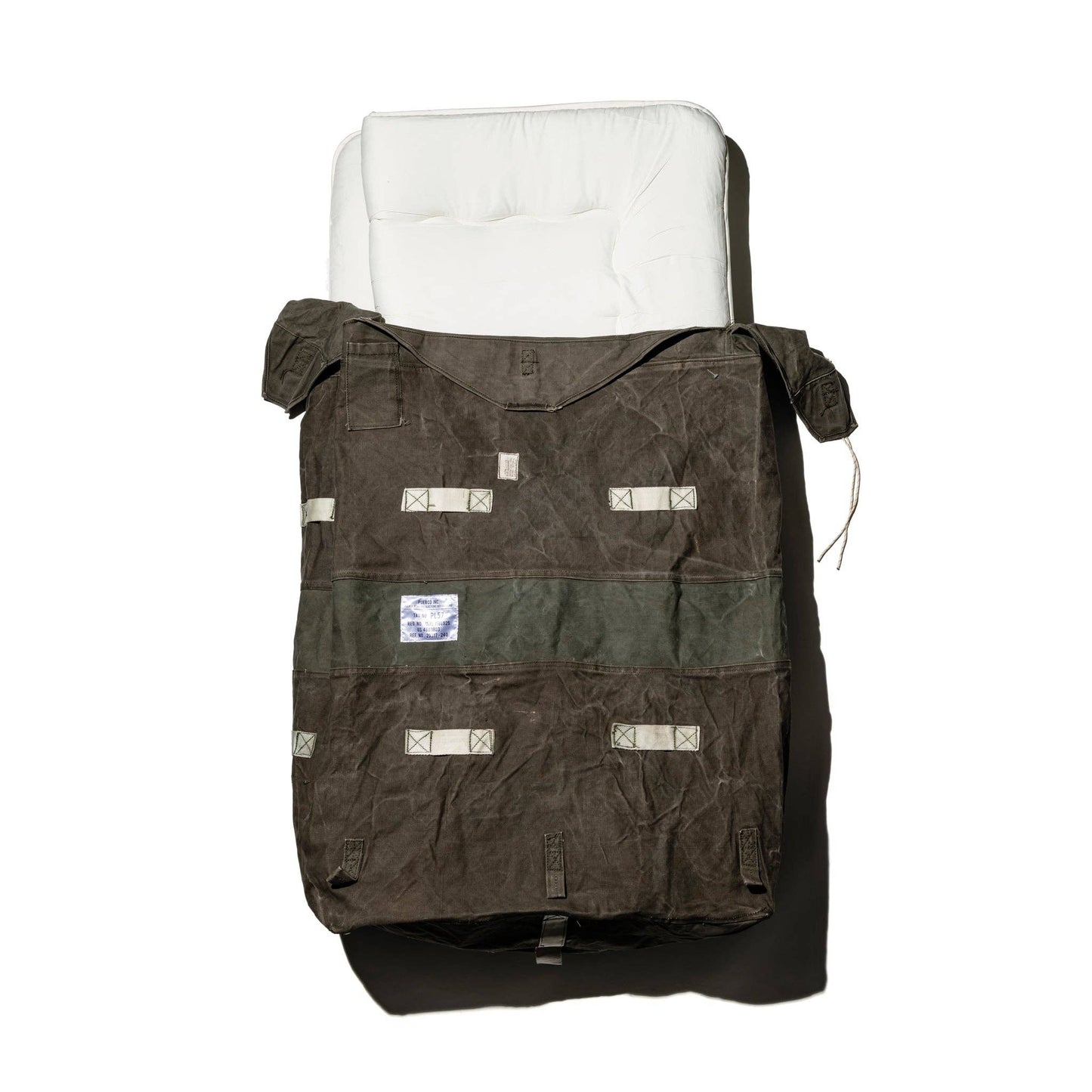 VINTAGE COMFORTER STORAGE BAG