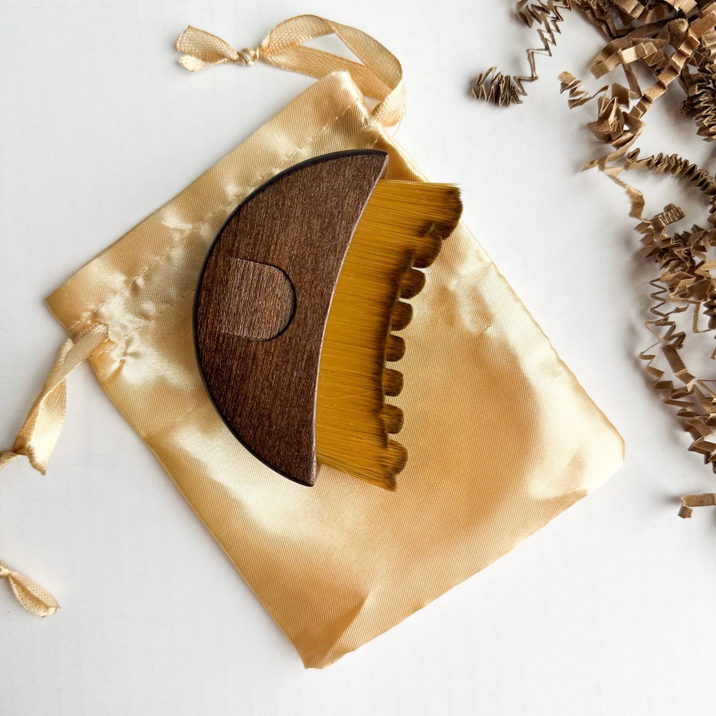Walnut Lymphatic Brush : Walnut