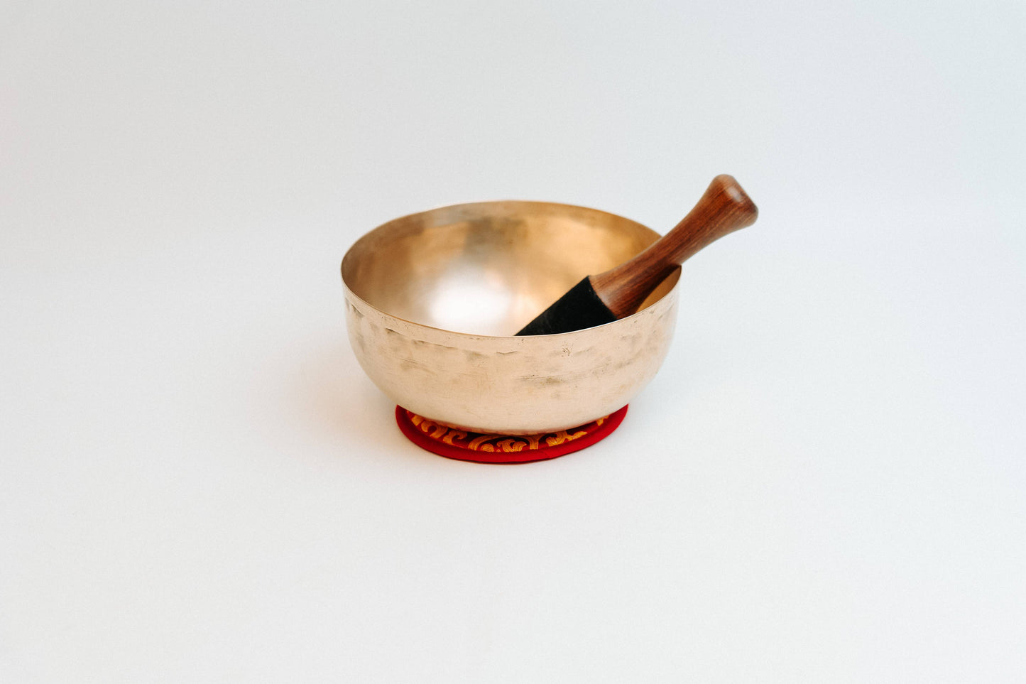 Antique Healing Himalayan Yoga Tibetan Singing bowl MT5 8.4"