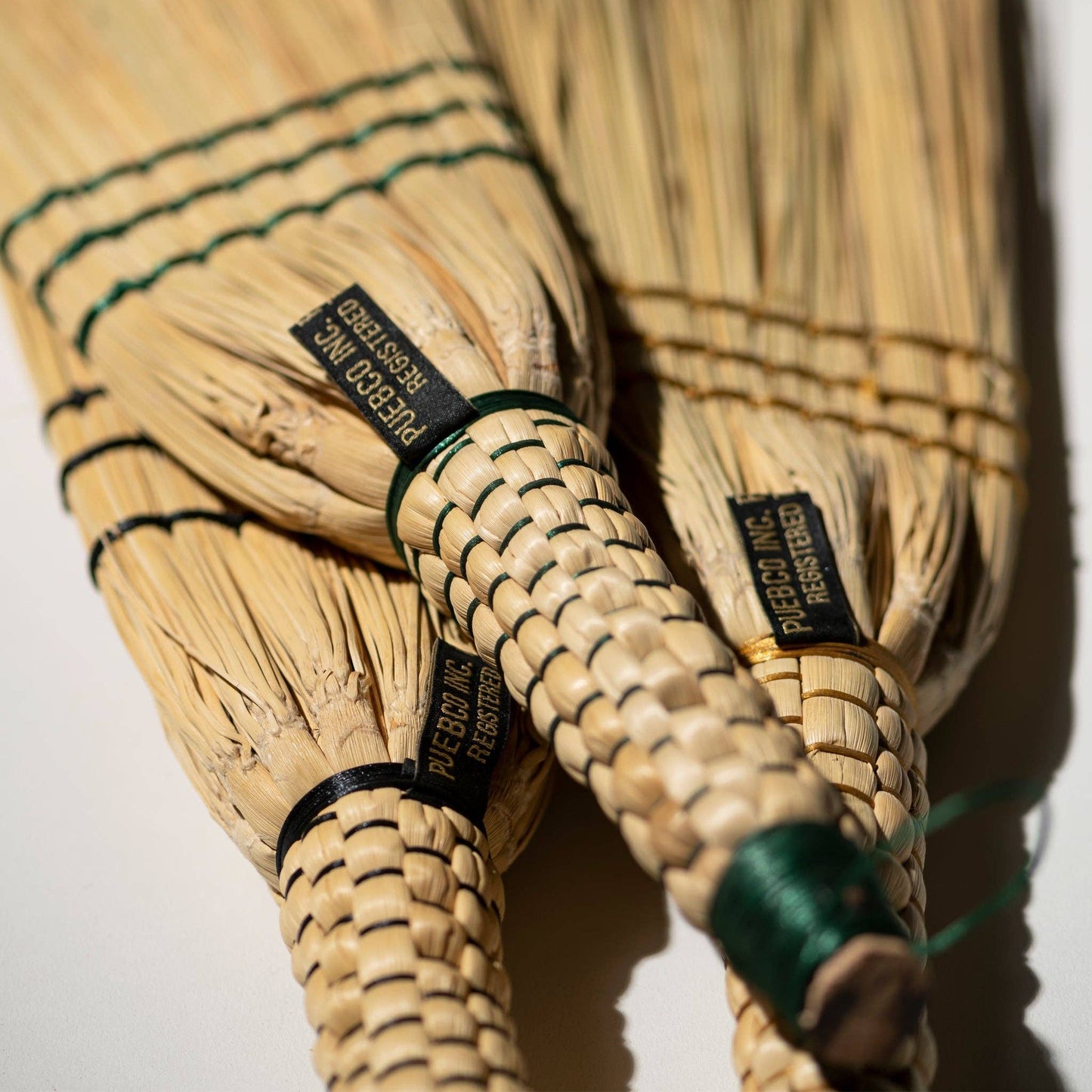 HAND BROOM - GREEN