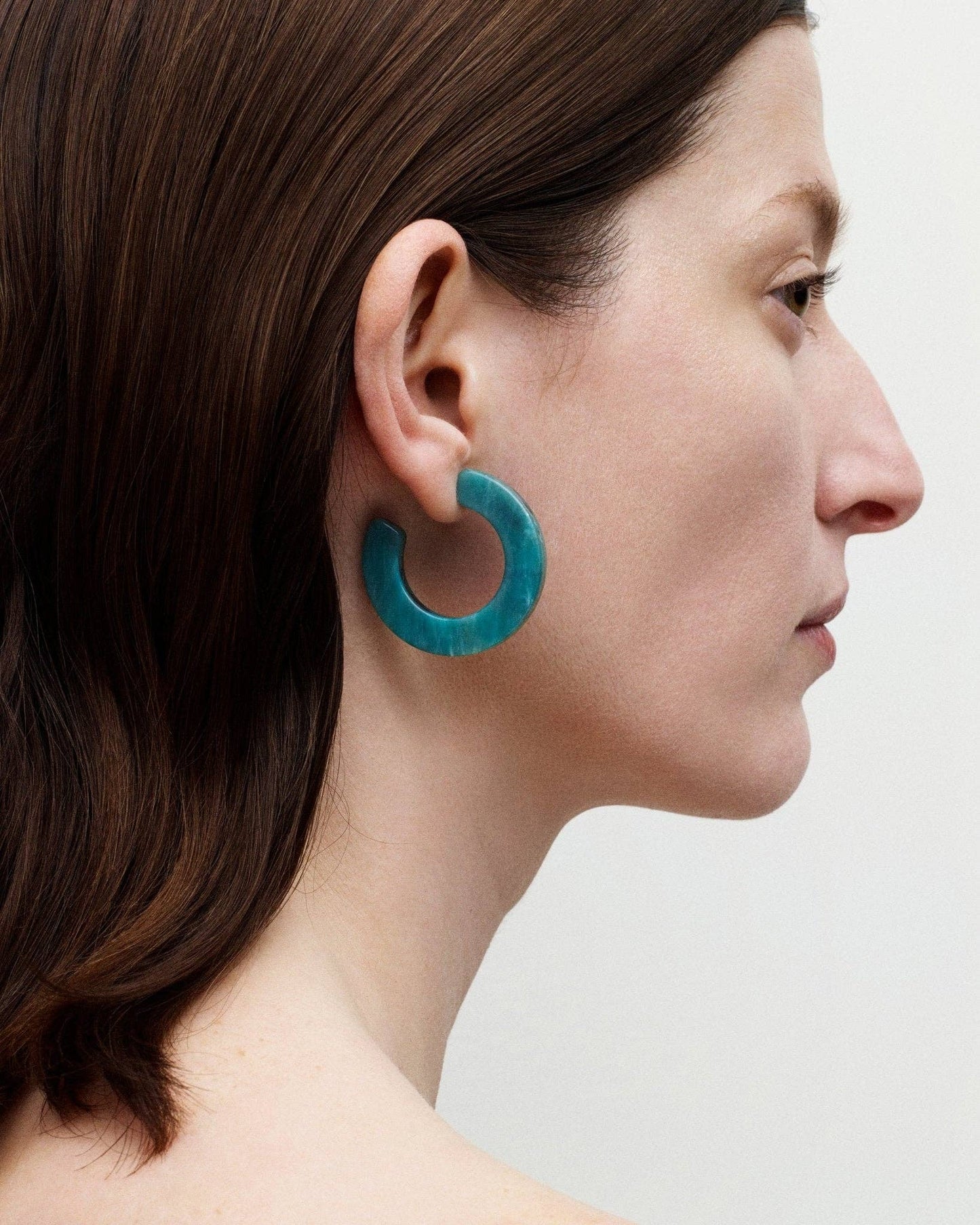 Kate Hoops in Stromanthe
