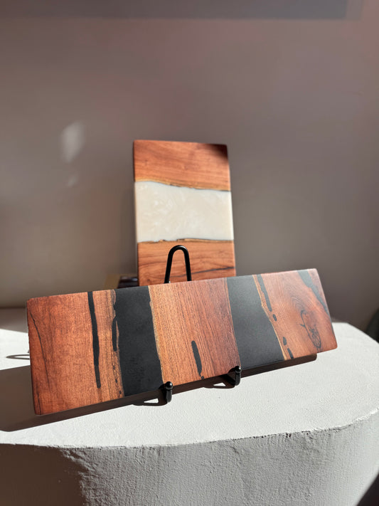 Manifest Serving Boards