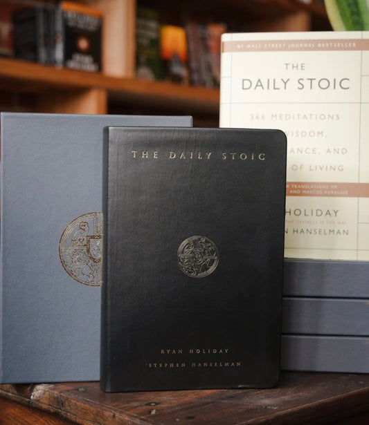 The Daily Stoic (Premium Leather Edition)