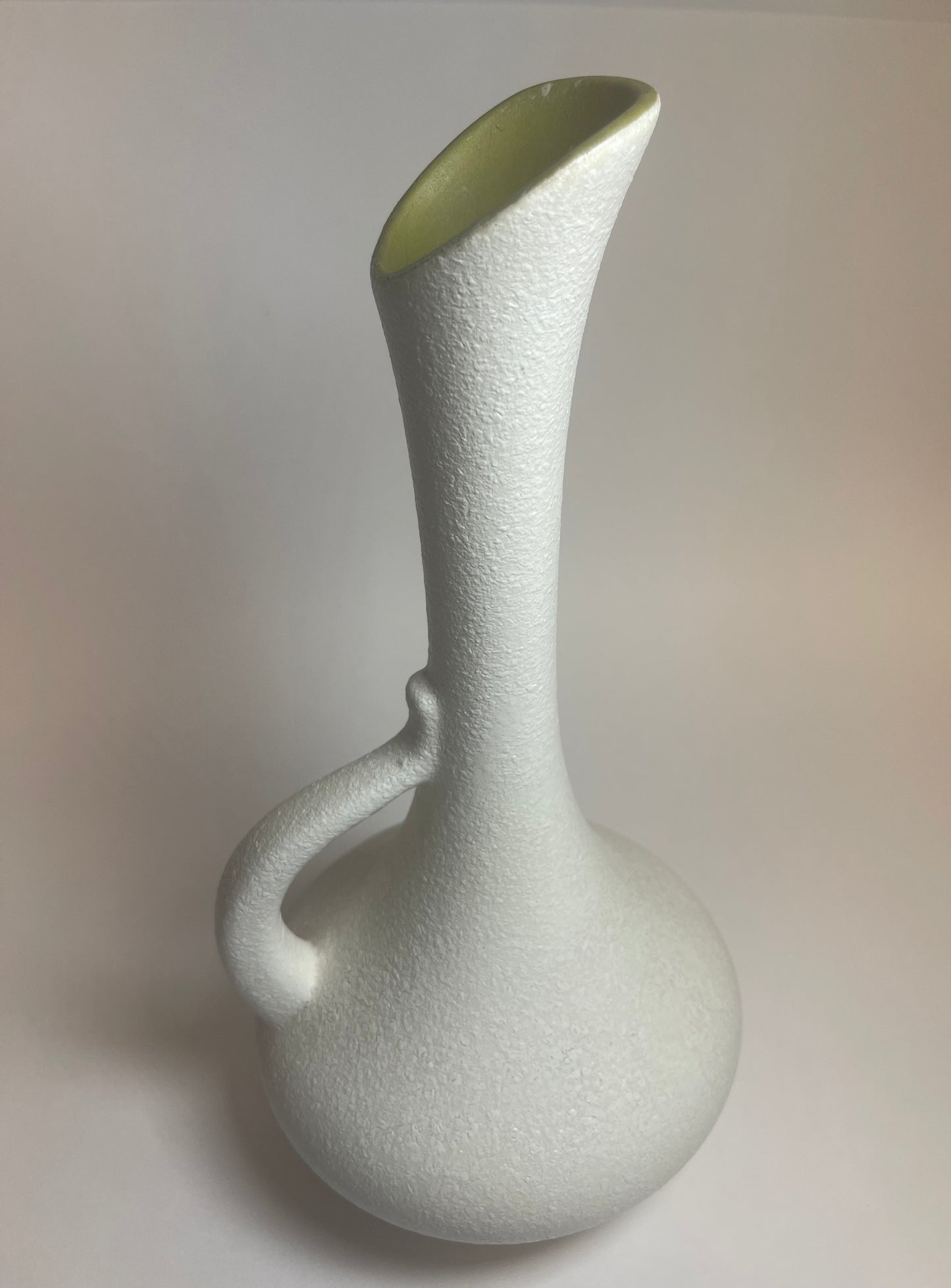 Ceramic pitcher (white & green)