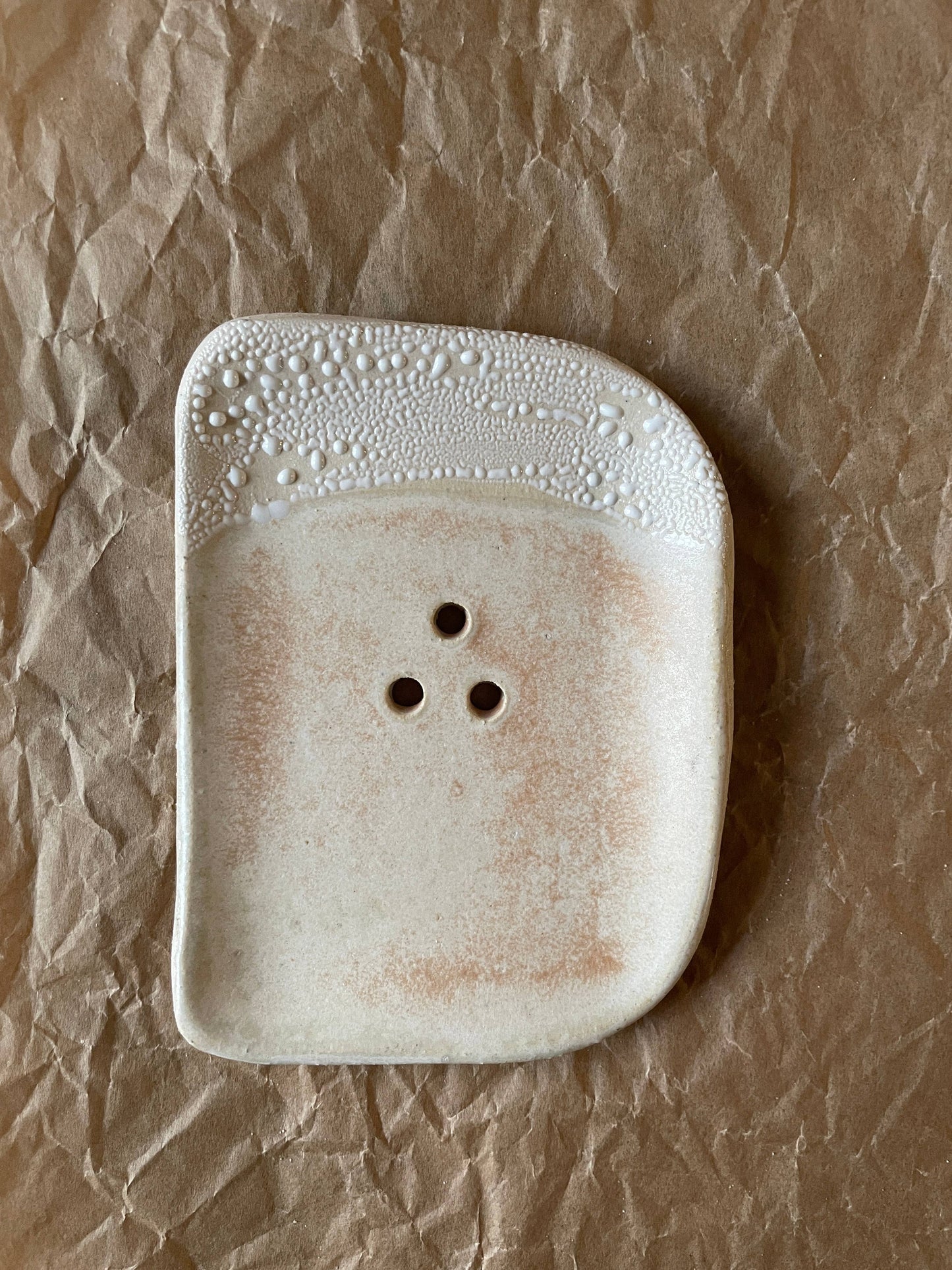 Soap Dish 〰️ Handmade Pottery 〰️ Ceramic 〰️ Himalayan Salt