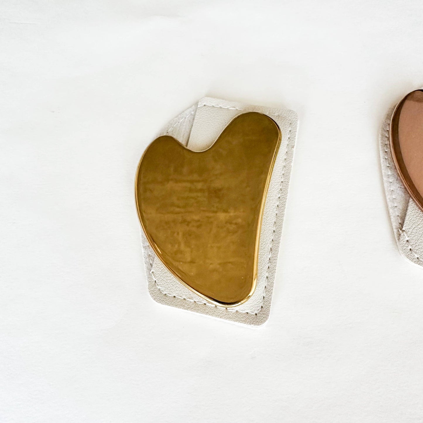 Stainless Steel Gua Sha with Leather Case : Silver