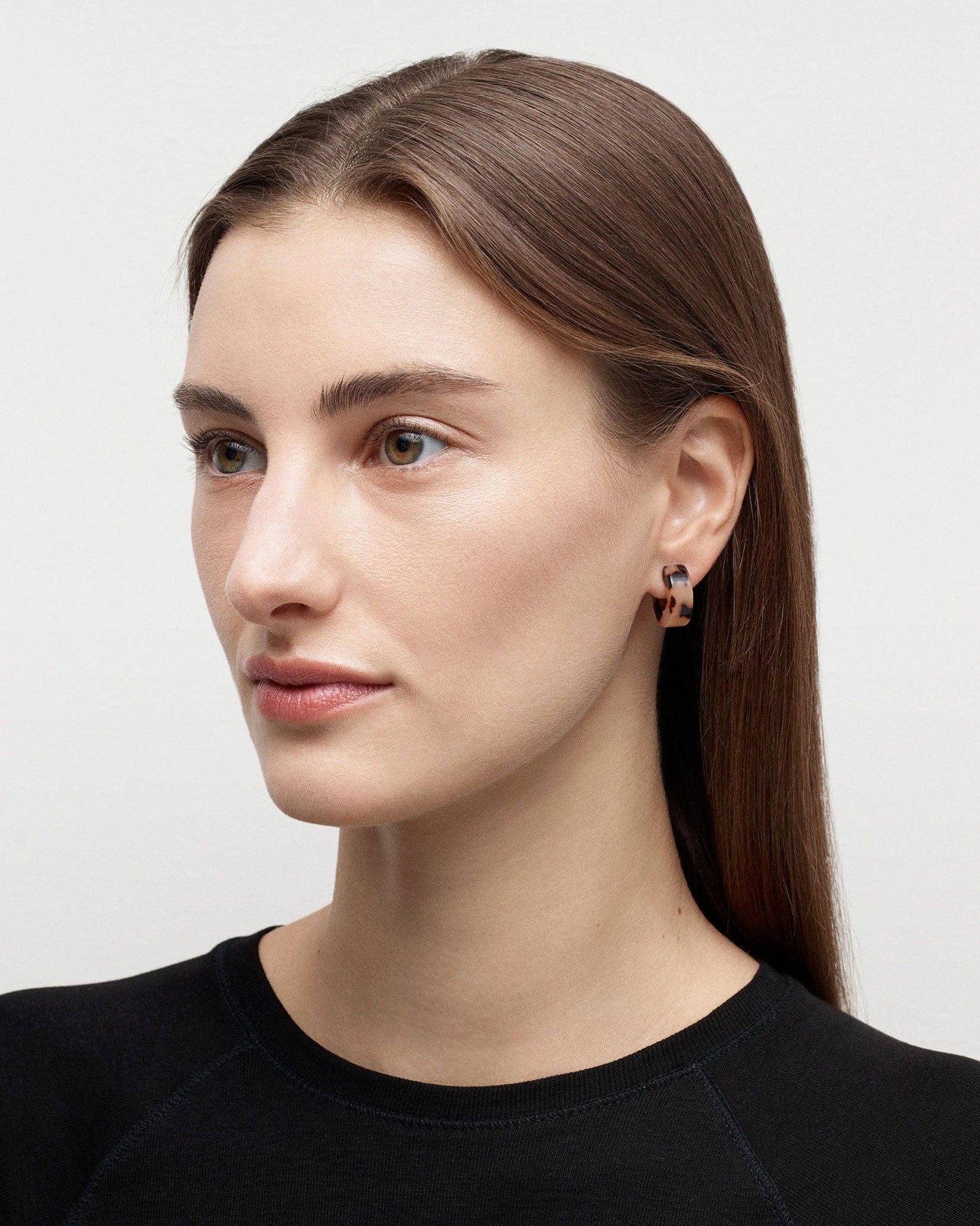 Muse Hoops in Crème